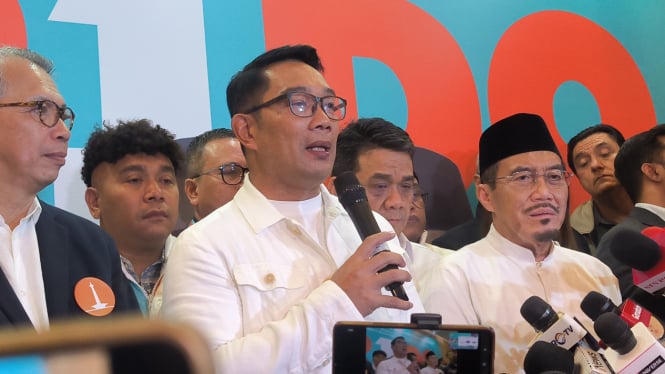 Cagub-cawagub Jakarta nomor urut 01, Ridwan Kamil (RK)-Suswono di Hotel Sultan, Jakarta Pusat, Rabu, 27 November 2024