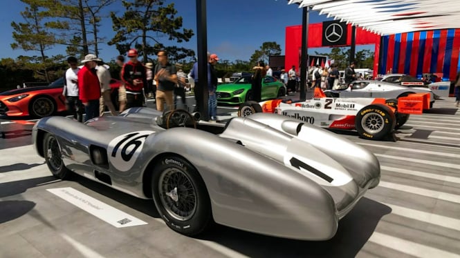 Mercedes-Benz W 196 R Stromlinienwagen tahun 1954