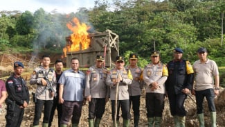 Kapolda Sumbar Pimpin Operasi Penindakan Tambang Ilegal di Solok Selatan