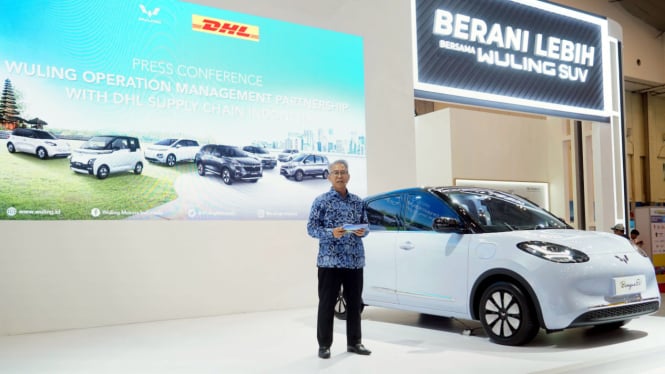 Acara peresmian kerja sama Wuling Motors dan DHL