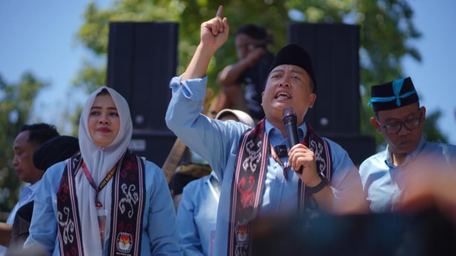 Pasangan calon gubernur dan calon wakil gubernur NTB Lalu Muhamad Iqbal-Indah Dhamayanti Putri (dok. Istimewa)