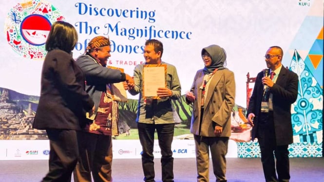 Gelaran Discovering The Magnificence of Indonesia (DMI) 2024 Tourism & Trade Expo di Belanda