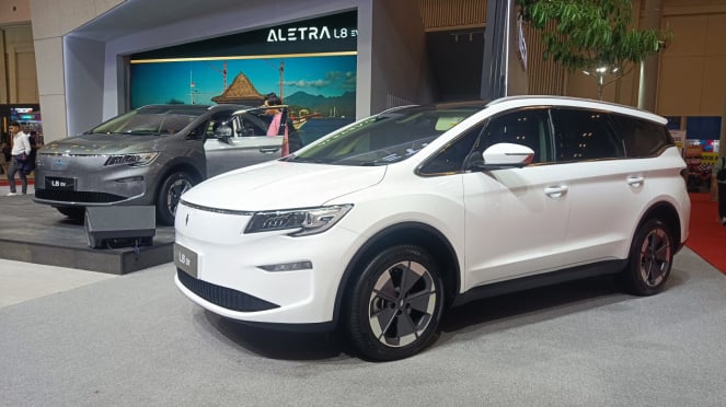 COCHES ELÉCTRICOS ULTRA L8