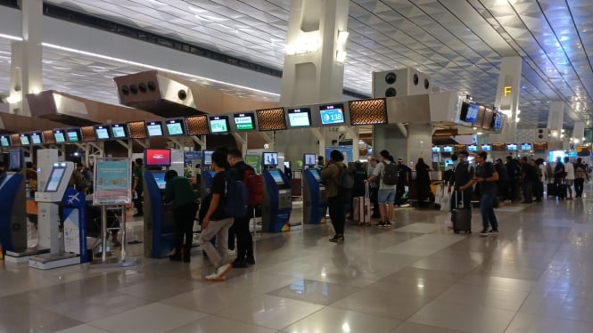 Situasi penumpang di Terminal 3 Bandara Soetta