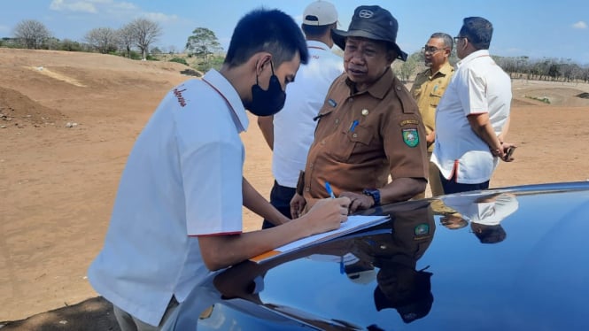 Visitas 9 bersama KONI dan Pemkab Sumbawa melakukan pengecekan Sirkuit Samota