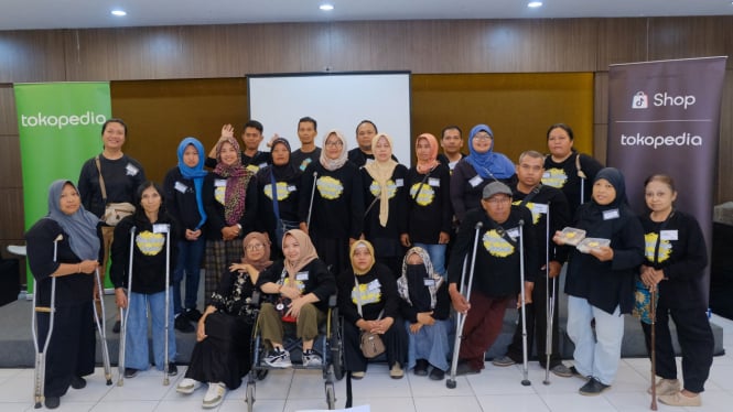 Meningkatkan Pemberdayaan Wirausaha Difabel dengan Teknologi di Hari Disabilitas