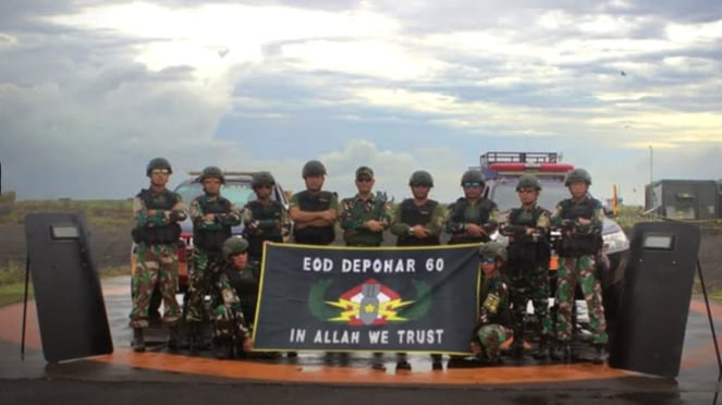 VIVA Militer: Benharlap bekerja dengan bom Depohar 60 Team P 100 L