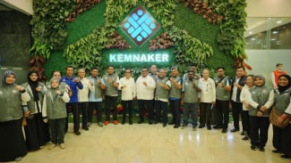 Sambut Delegasi Serikat Pekerja Malaysia, Wamenaker Dorong Peningkatan Skill Buruh RI