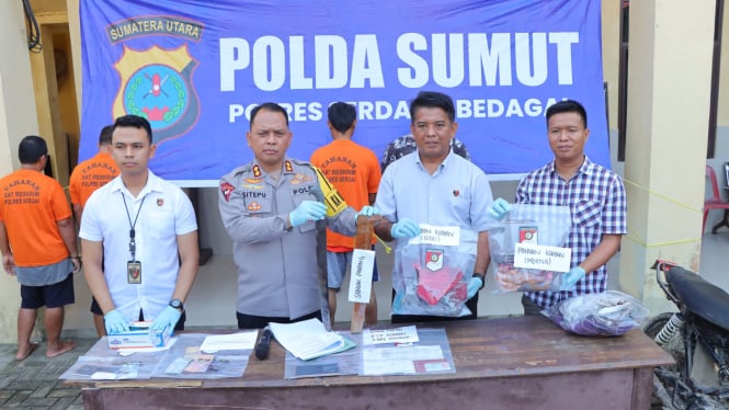 Kapolres Sergai AKBP Jhon Sitepu, saat memberikan keterangan pers kasus pembunuhan istri.(dok Polres Sergai)