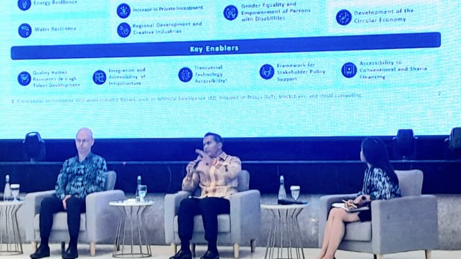 [dok. Ketua Umum Kadin Indonesia, Anindya Bakrie, saat menjadi salah satu pembicara di acara 'Indonesia Euro Investment Summit 2024', di Kementerian Investasi dan Hilirisasi/BKPM, Jakarta, Senin, 9 Desember 2024]