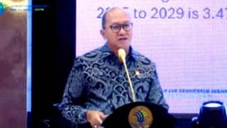 Menteri Rosan Ungkap Daftar Negatif Investasi Asing Dipangkas, Sisa 6 Industri