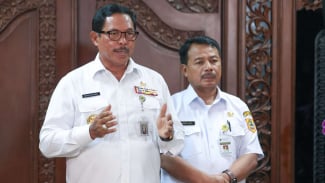 Naik 6,5 Persen, UMP Jateng 2025 Ditetapkan Sebesar Rp2,16 Juta