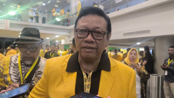 Politisi senior Golkar, Agung Laksono di SICC, Bogor, Jawa Barat