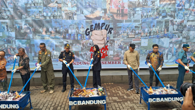 Kanwil Bea Cukai Jabar gelar pemusnahan BKC ilegal