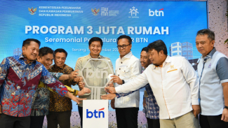 BTN Salurkan Hampir 30.000 KPR di 2 Bulan Pemerintahan Prabowo, Menteri Ara Senang Tukang Bakso Bisa Cicil Rumah