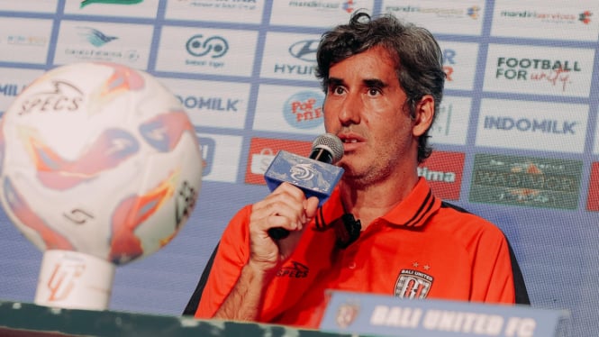 Pelatih Bali United, Stefano Cugurra - Foto: Istimewa