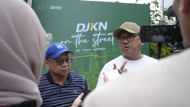 Senam zumba di CFD Jakarta