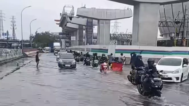 Data dari Dinas Sumber Daya Air (SDA) Jakarta mencatat, empat wilayah utama di Jakarta Utara mengalami dampak signifikan akibat banjir rob yang terus terjadi sejak Jumat (13/12/2024).