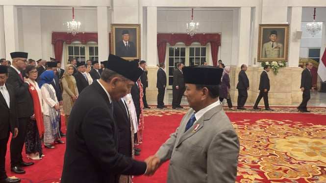 Presiden Prabowo Subianto dan Menteri Pertahanan Sjafrie Sjamsoeddin