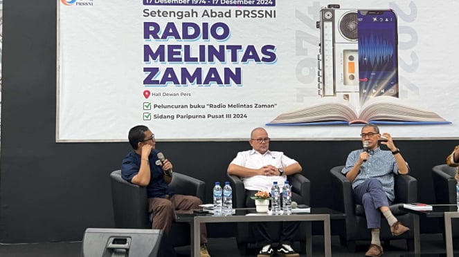 Peluncuran Buku Radio Melintas Zaman