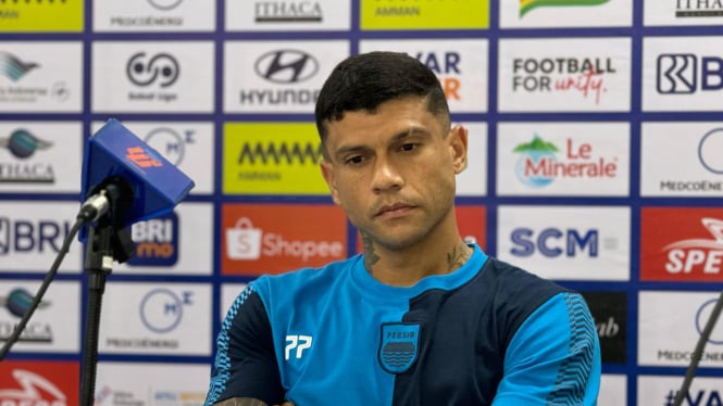 Penyerang Persib Bandung, Ciro Alves (foto: Dede Idrus) 