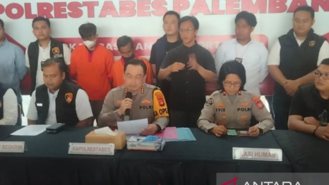 Kapolrestabes Palembang menggelar konferensi pers terkait kasus pelecehan