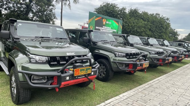 Baic BJ40 untuk mobil dinas TNI AD