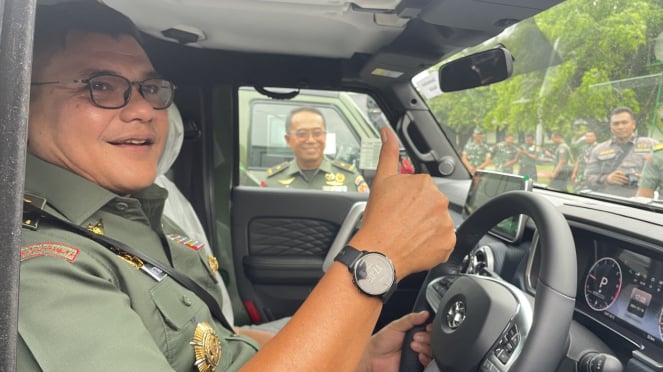 Baic BJ40 untuk mobil dinas TNI AD