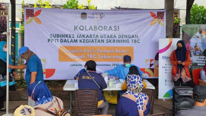 Skrining TBC dan Ronsen Mobile X Ray di Puskemas Clincing, Jakarta Utara