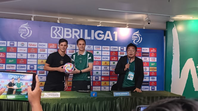 Jumpa Pers Persebaya Jelang Melawan Borneo FC, Kamis, 19 Desember 2024