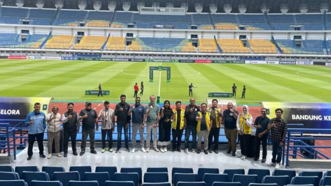 PSSI dan FIFA kunjungi 13 stadion