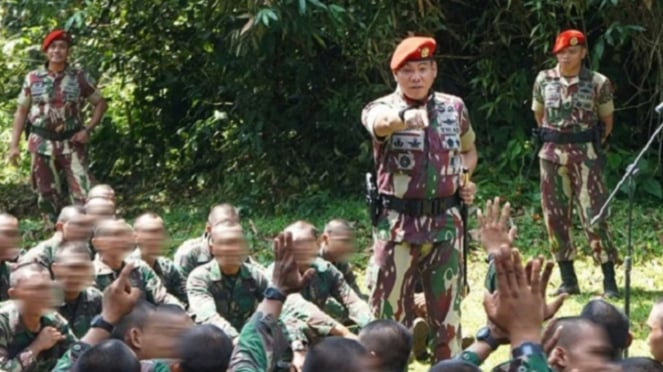 Komandan Pusdiklatpassus Kopassus, Brigjen TNI Ahmad Fikri Musmar