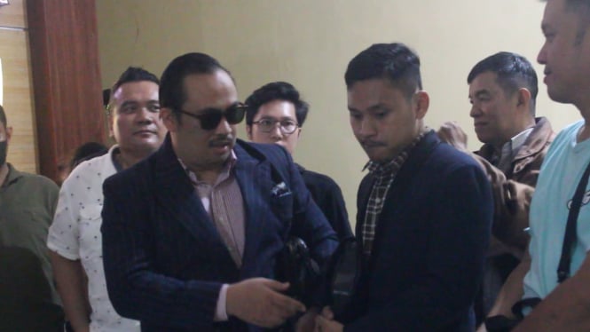 Kuasa hukum para korban toko online Ari Dumais di Makassar