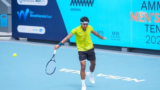 Petenis Indonesia Rifqi Fitriadi Gagal ke Semifinal Seri Pertama World Tennis Ch