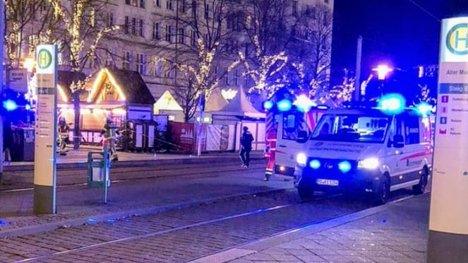 Warga Arab Saudi mencatat kepadatan di area pasar Natal di Magdeburg, Jerman