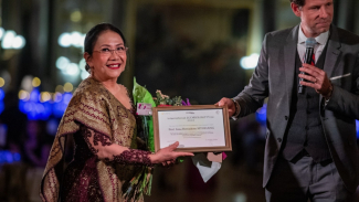  Peneliti Wanita Indonesia Jadi Dokter Pertama Raih NAOS Ecobiology International Award di Prancis