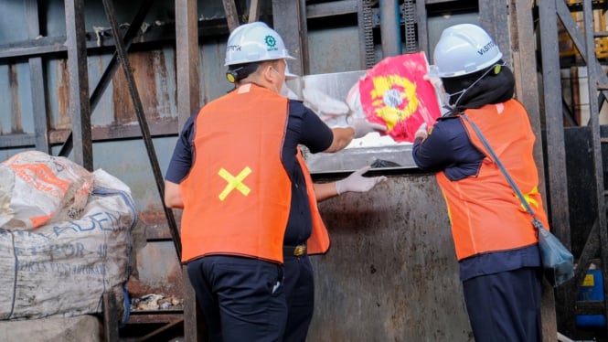 Bea Cukai Tanjung Emas gelar pemusnahan BMMN