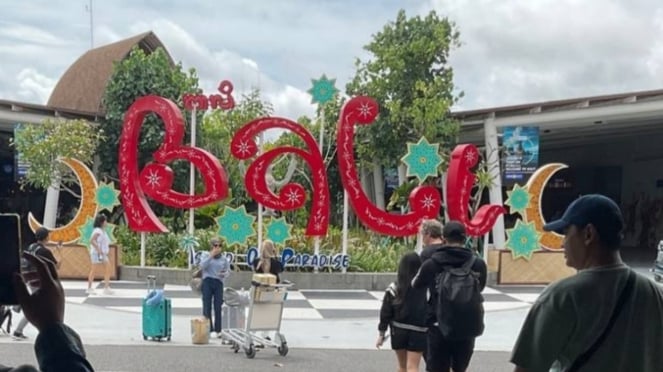 Cartel de Bali en el aeropuerto I Gusti Ngurah Rai