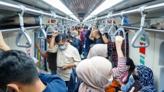 LRT Jabodebek Records 132 Percent Surge in Passengers on New Year's Eve