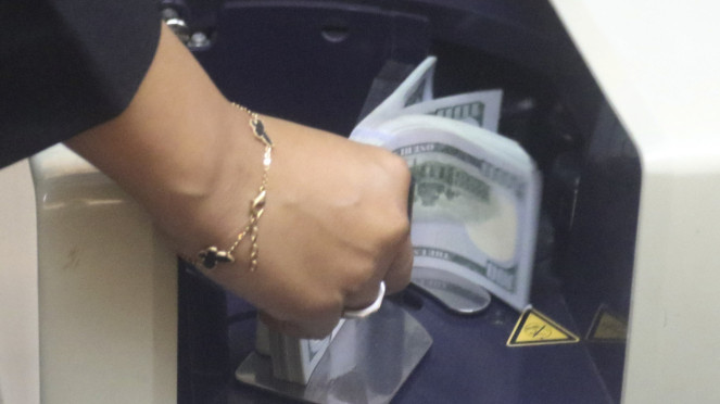 El tipo de cambio del rupia contra el dólar estadounidense