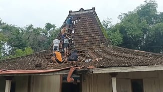 Dua Desa di Pati Diterjang Puting Beliung, Puluhan Rumah Warga Rusak