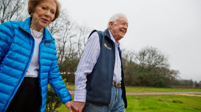 Jimmy Carter dan istri, Rosalynn Carter.