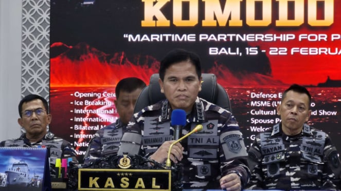 Viva militar: el almirante de Kosal Tini Muhammad Ali