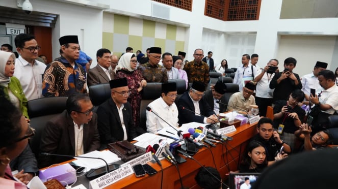 Rapat Kerja Kementerian Agama dengan Komisi VIII DPR RI di Senayan, Jakarta