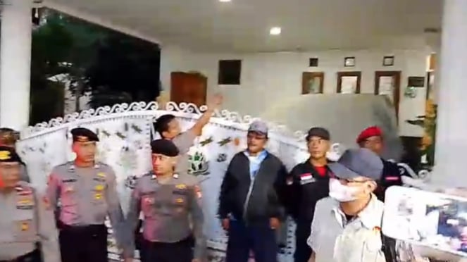 Rumah Sekjen PDIP Hasto Kristiyanto digeledah KPK