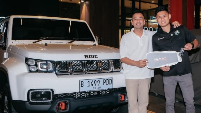 Raffi Ahmed compró BAIC BJ40 Plus