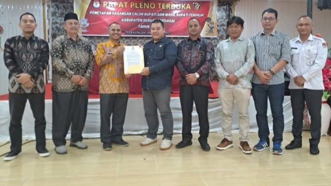 KPU Kabupaten Sergai menggelar rapat pleno penetapan Bupati dan Wakil Bupati Sergai.(Instagram KPU Sergai)