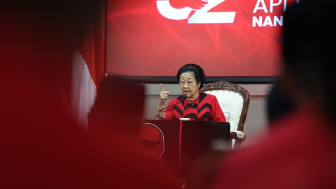 Pidato Politik Ketua Umum PDIP, Megawati Soekarnoputri saat HUT ke-52 PDIP, di Sekolah Partai, Lenteng Agung, Jakarta Selatan, Jumat, 10 Januari 2025.