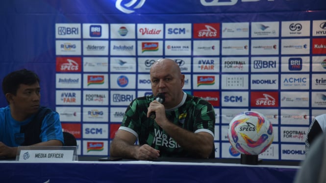 Pelatih Persib, Bojan Hodak (foto: Dede Idrus) 