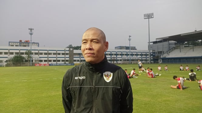 Pelatih Timnas Indonesia U-17, Nova Arianto (foto: Dede Idrus) 